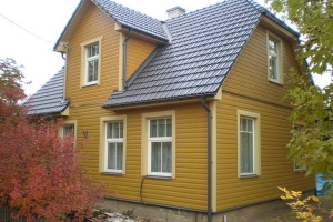 Eramaja fassaadi- ja katusetööd Tartus, Vambola tn.3